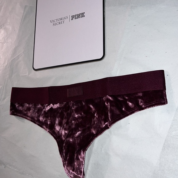 (M) UNISEX Victoria’s Secret VELVET THONG UNDERWEAR - Picture 6 of 14